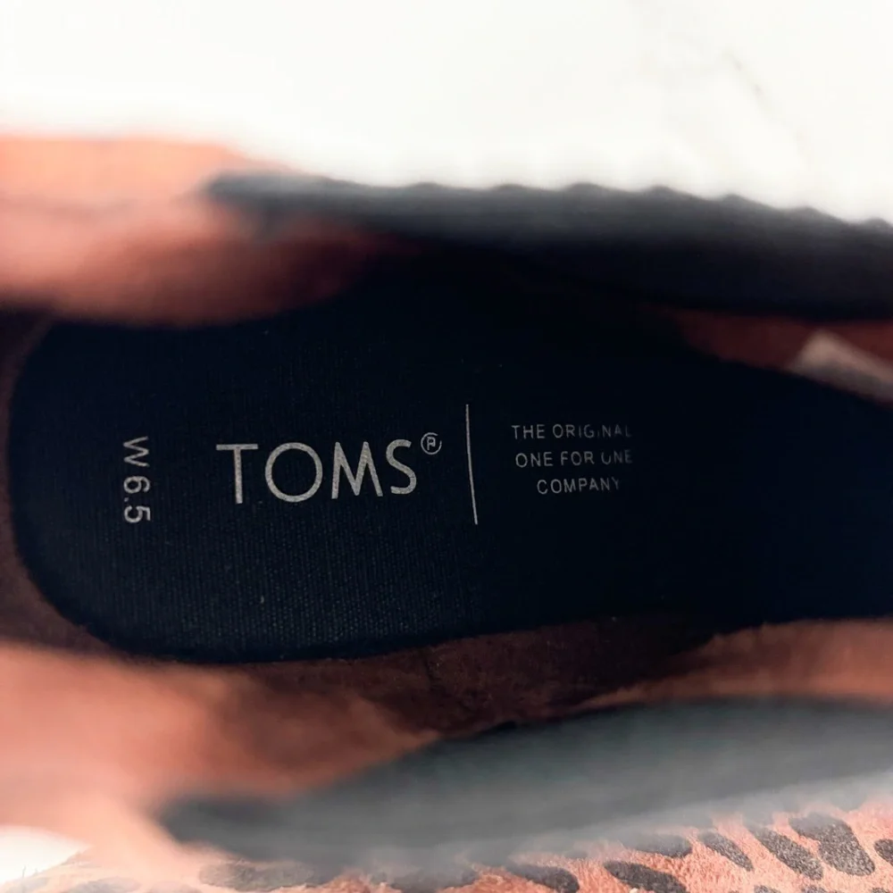 TOMS Kelsey Leopard Print Wedge Booties Sz 6.5